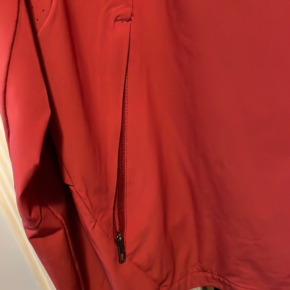 Lululemon Coaches jacket size L - Picture 5 of 5